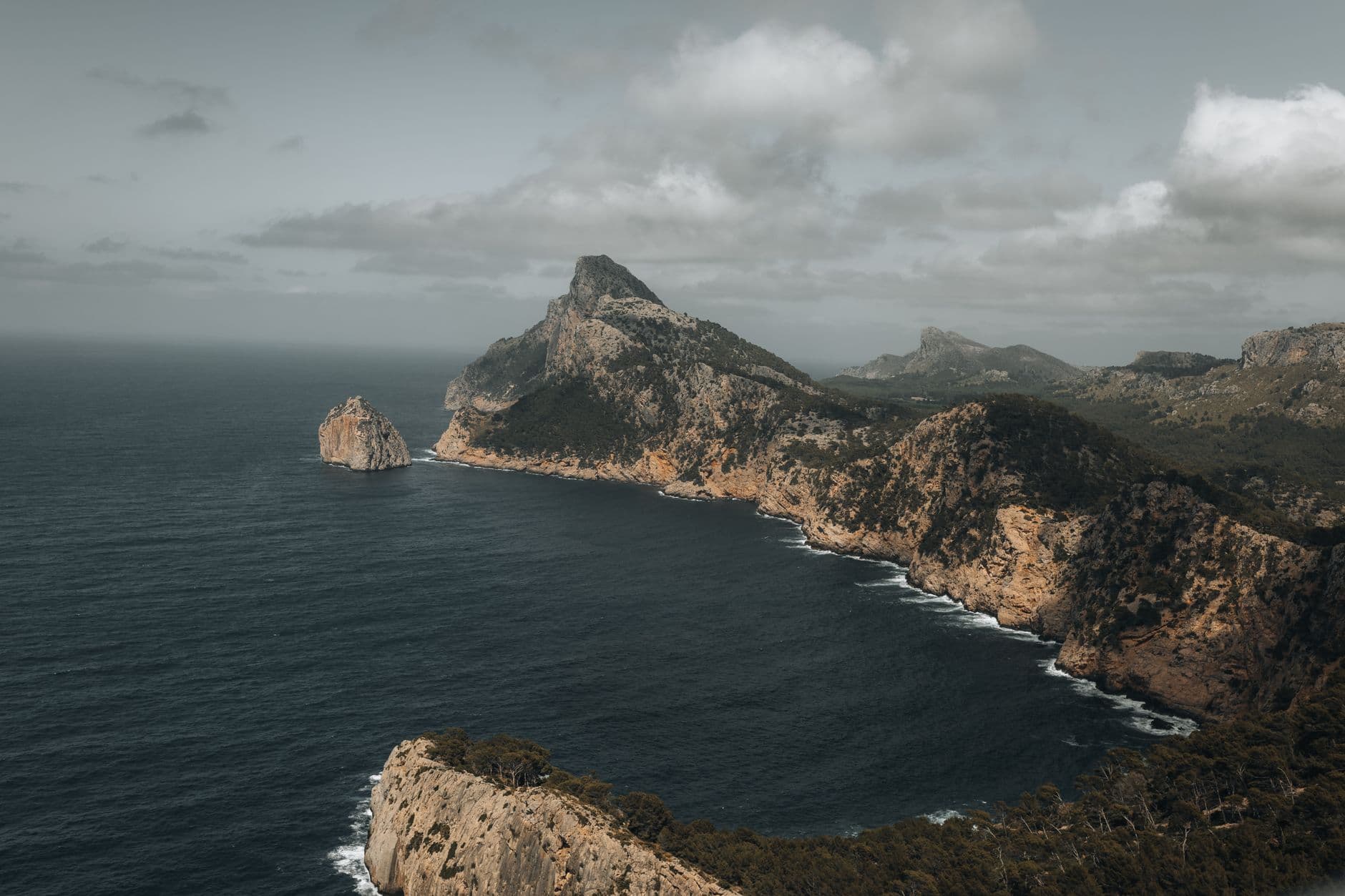 Veduta del paesaggio costiero di Palma di Maiorca